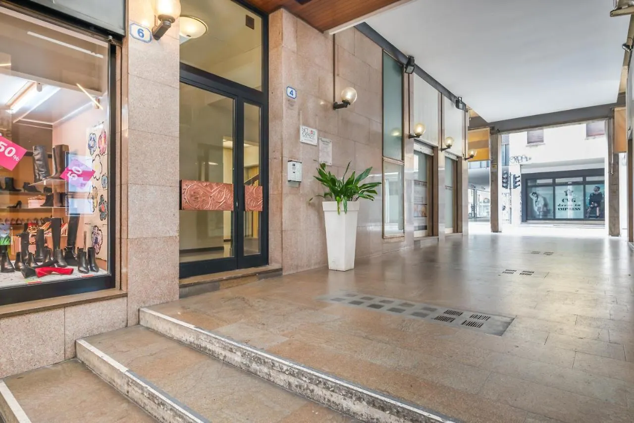 Galleria Eremitani Exclusive Elegant Apartment Padova